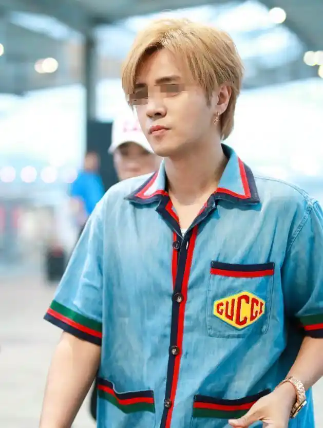 娱乐圈复出的明星_张嘉倪复出事件_年底黑料明星扎堆复出,