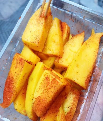 云南硬菜辣椒炒石头 厉害了那些黑暗料理 背后还有一段艰辛历史