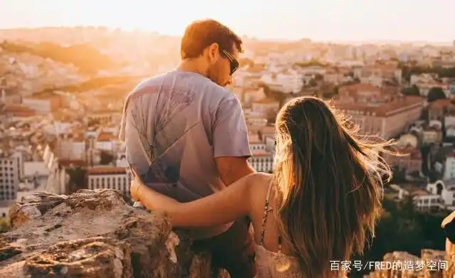 100种姿势摆拍双人_情侣摄影创意_情侣摄影姿势分享